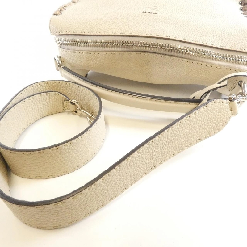 Túi Boston Fendi SELLERIA LEI 8BL137 8AT - Hàng hiệu Chính hãng 803376