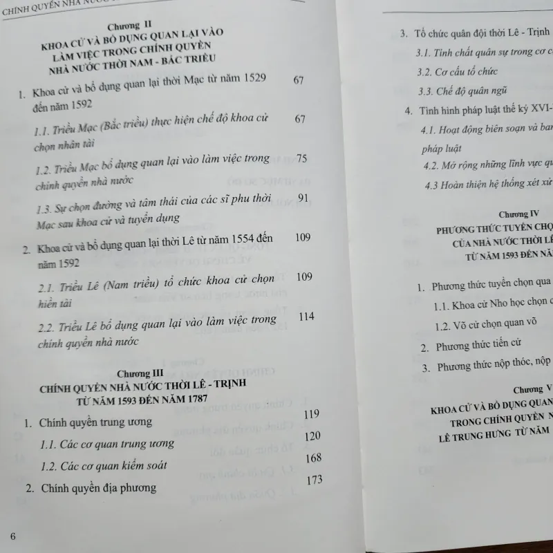 Chính quyền nhà nước trong lịch sử việt nam 1527-1802 | trần thị vinh  957796