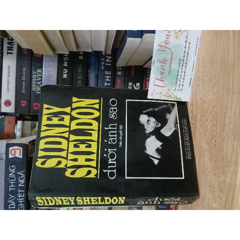 Dưới ánh sao- Sidney Sheldon 792550