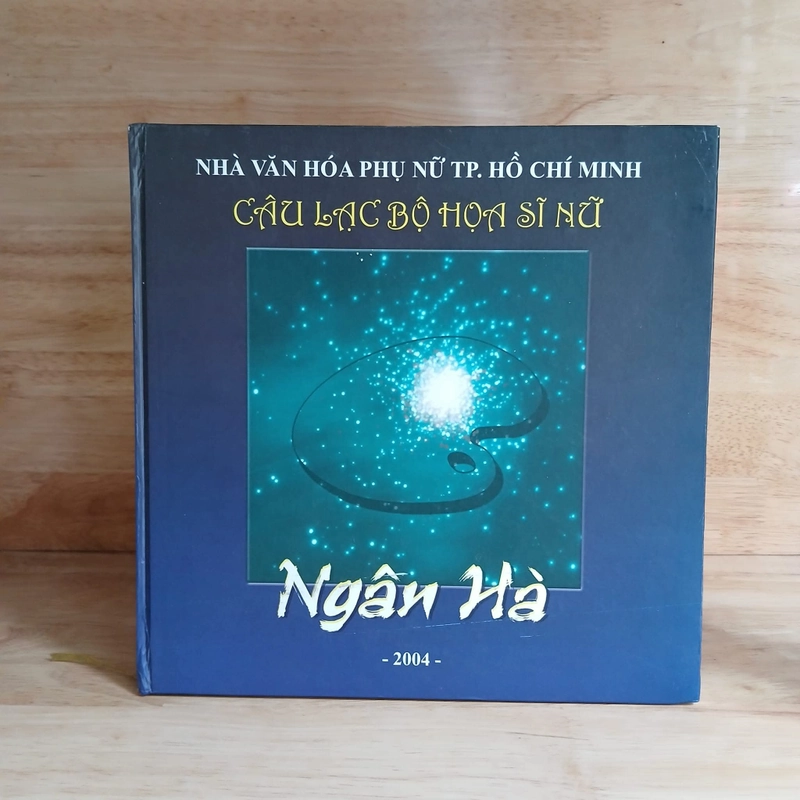 Câu Lạc Bộ Họa Sĩ Nữ - Ngân Hà 305183