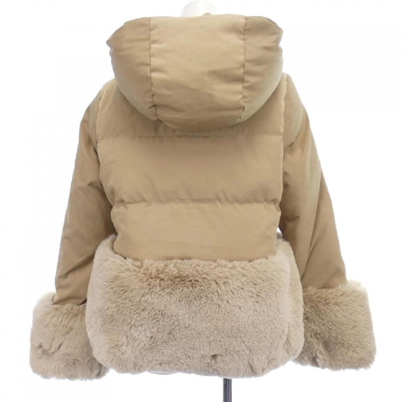 【Mã giảm giá】Áo khoác lông vũ GRACE CONTINENTAL 630422