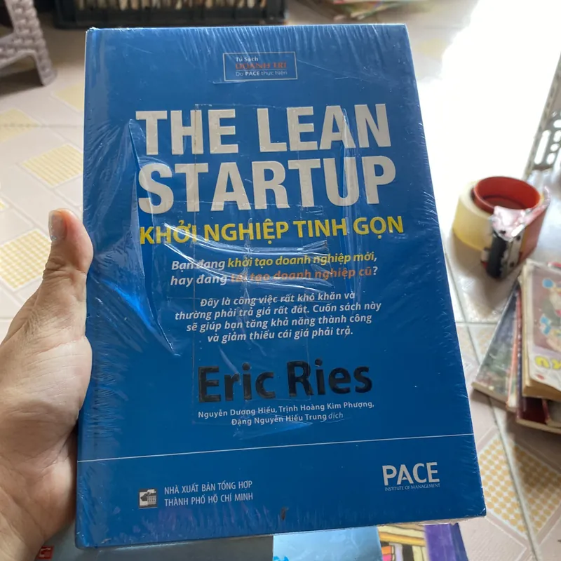 Khởi nghiệp tinh gọn bìa cứng  592918