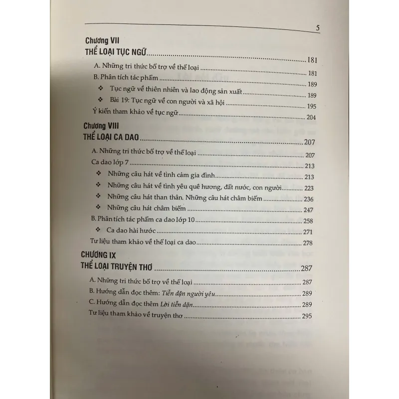 PHÂN TÍCH TÁC PHẨM VĂN HỌC DÂN GIAN THEO ĐẶC TRƯNG THỂ LOẠI - PHẠM THU YẾN  755840