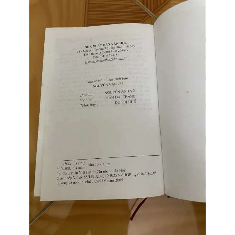 Những cuộc phiêu lưu của Huck Finn - bìa cứng 1040451