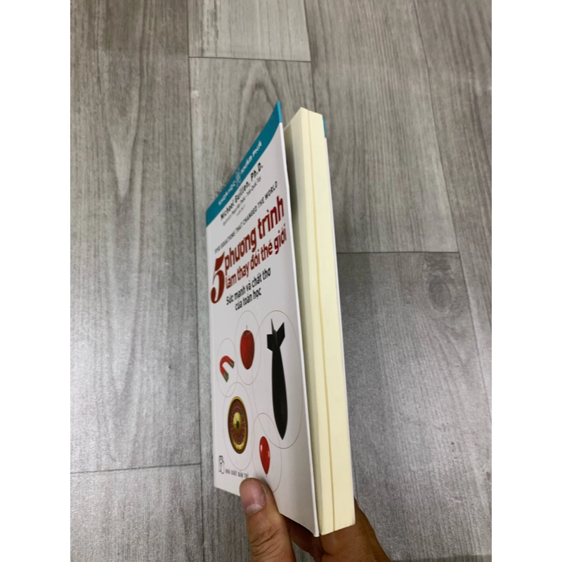 5 phương trình làm thay đổi thế giới, sức mạnh và chất thơ của toán học. 1a4 509700