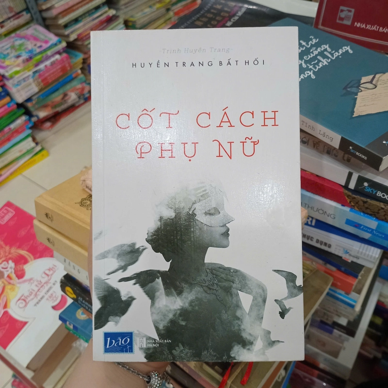 Cốt cách phụ nữ 505254