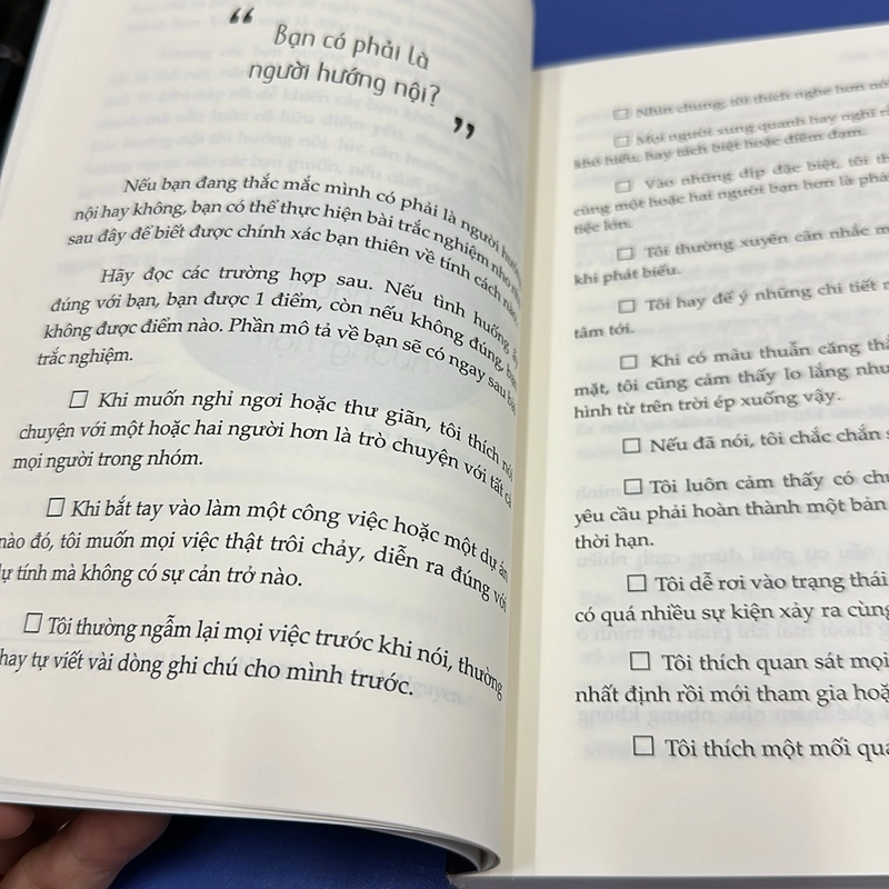 Tại sao em ít nói thế 473367