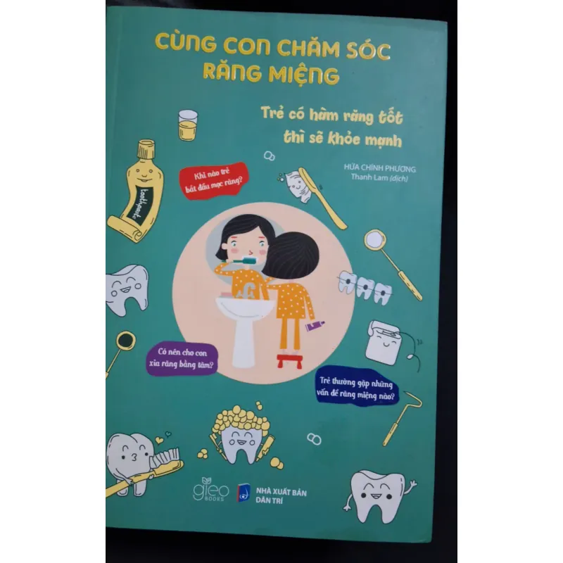 Cùng con chăm sóc răng miệng 591375