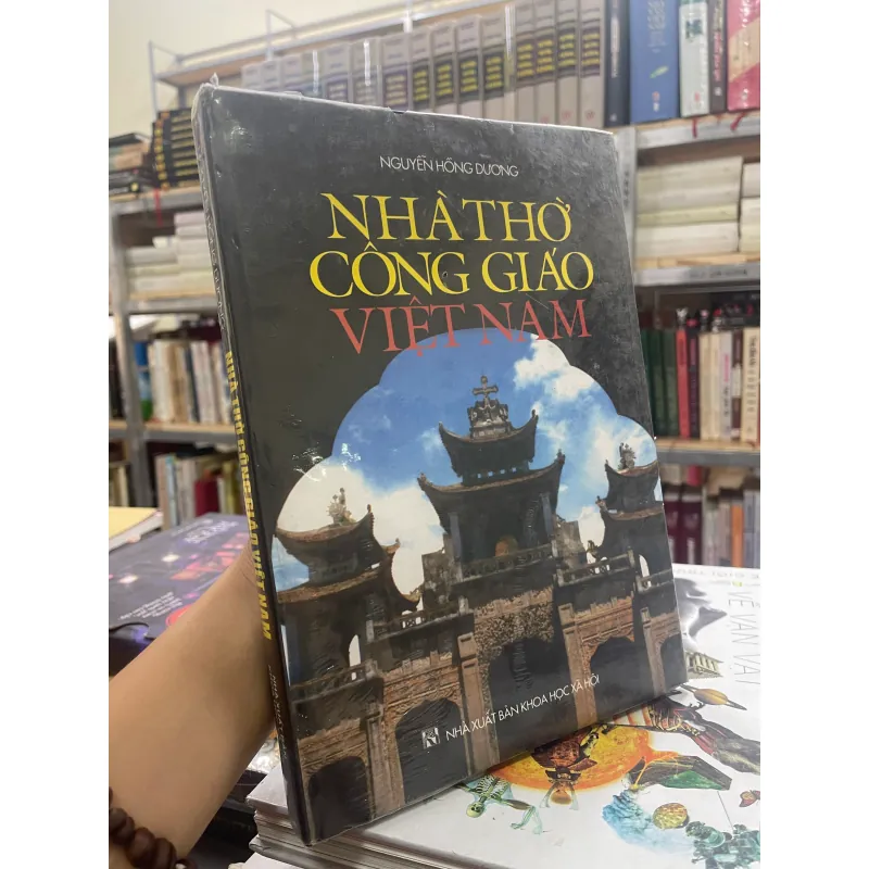NHÀ THỜ CÔNG GIÁO VIỆT NAM - NGUYỄN HỒNG DƯƠNG  1032054