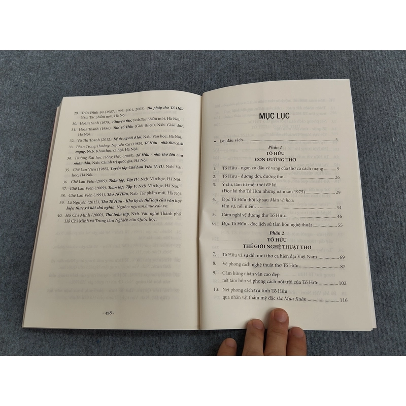 TỐ HỮU - NGỌN CỜ ĐẦU VẺ VANG THƠ CA CÁCH MẠNG 504738