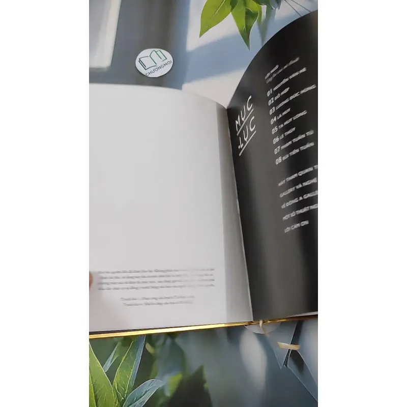 [MIỄN PHÍ BỌC SÁCH] Tầng Ba - Câu chuyện về các nghệ sĩ trẻ đương đại 990376