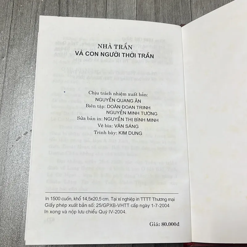 Nhà trần và con người thời trần. 6b3 574978