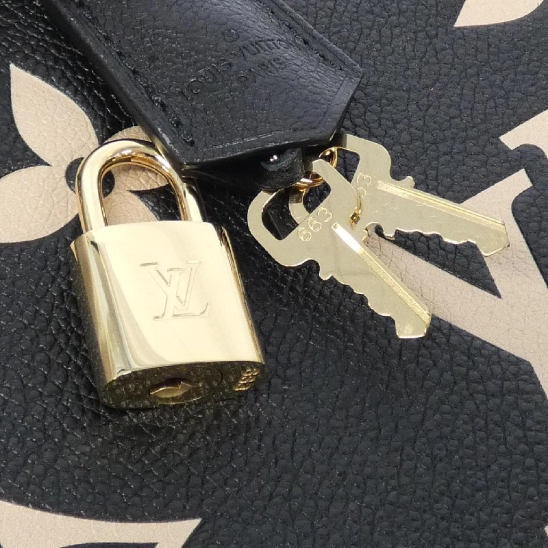 Túi Louis Vuitton Monogram Empreinte Monteigne BB M45778 hai màu 619807
