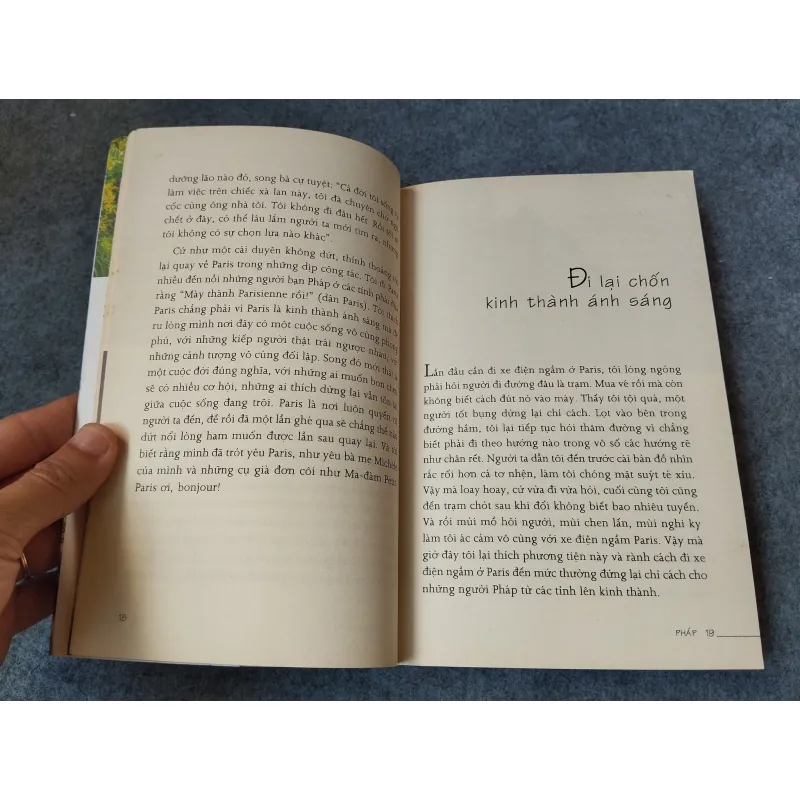 VENISE VÀ NHỮNG CUỘC TÌNH GONDOLA - DƯƠNG THỤY 718932