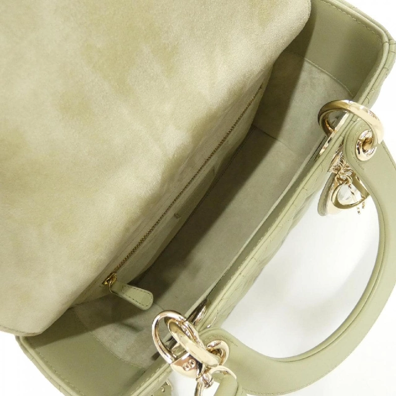 Túi Christian Dior Lady Dior Medium M0565ONGE 615761