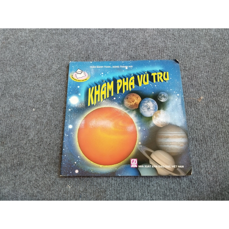 KHÁM PHÁ VŨ TRỤ 549893