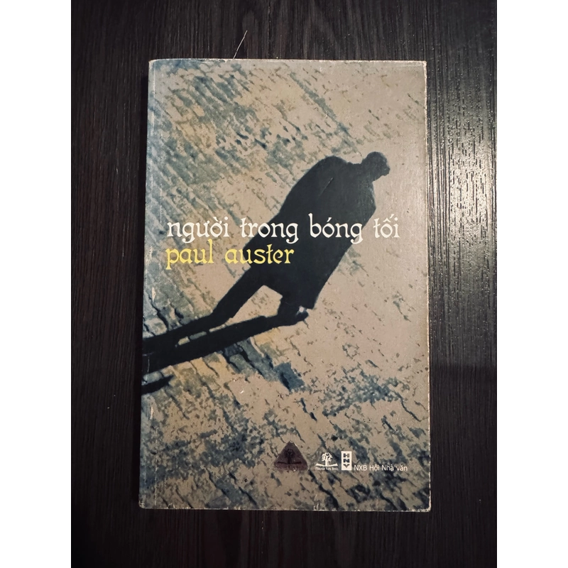 Người trong bóng tối 462270