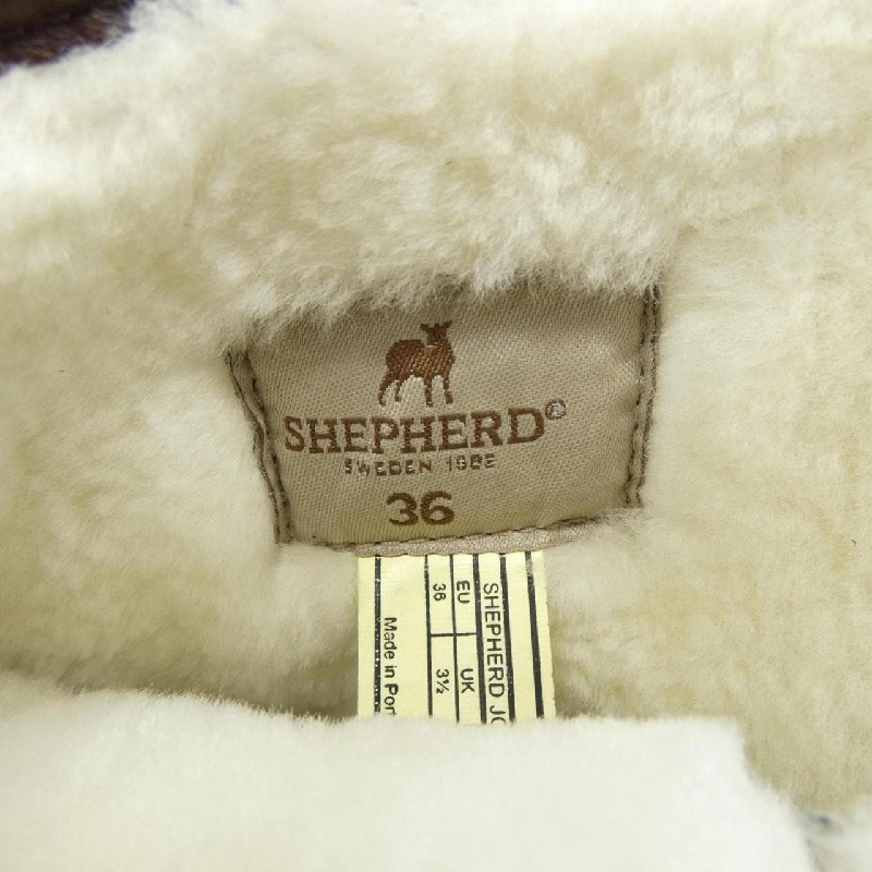 SHEPHERD Boots 657827