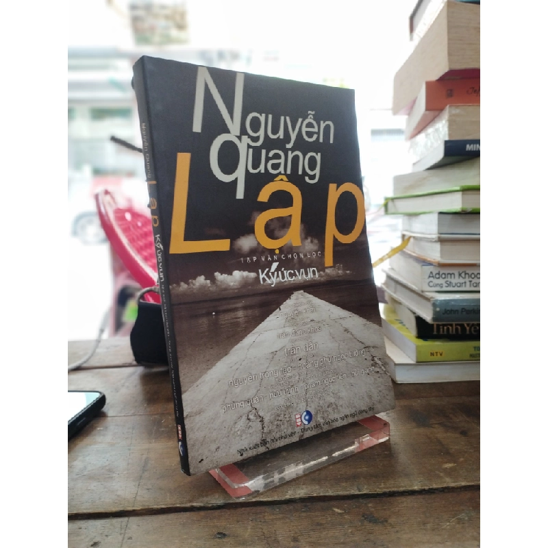 Ký ức vụn - Nguyễn Quang Lập 128387