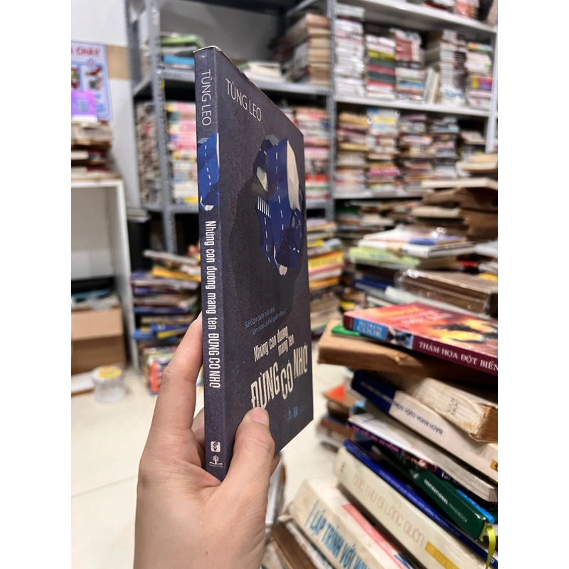 Những con đường mang tên đừng có nhớ 526309
