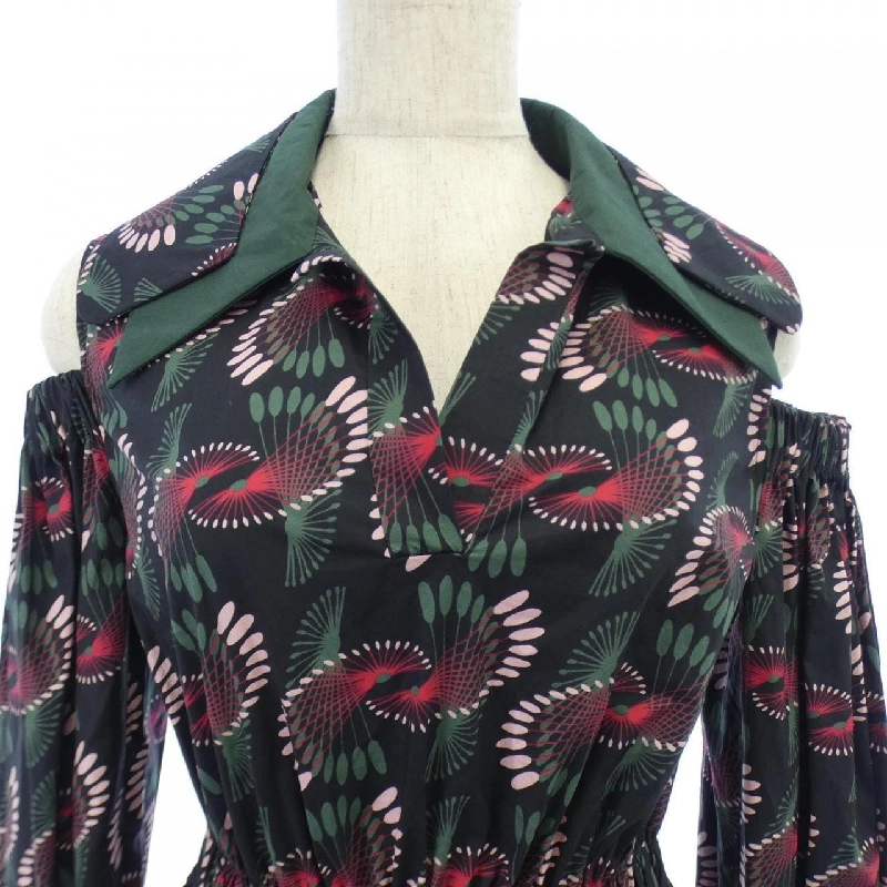 【Mã giảm giá】Đầm FENDI 649558