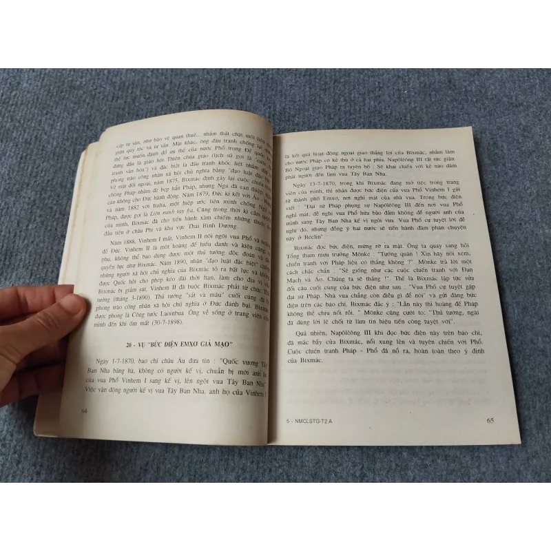 NHỮNG MẨU CHUYỆN LỊCH SỬ THẾ GIỚI 2 729281