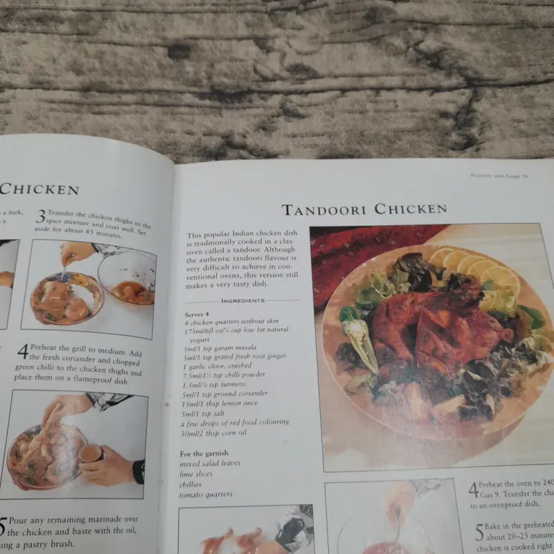 Sách nấu ăn ngoại Anh- Cẩm nang nấu MÓN ÍT MỠ ÍT BÉO. Chủ biên. Christine France 786589