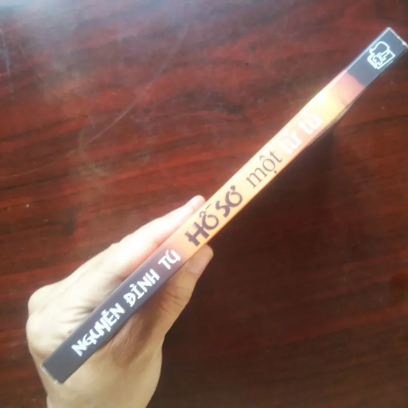 [Sách Ký Sự] Hồ Sơ Một Tử Tù (Nguyễn Đình Tú) 1005177