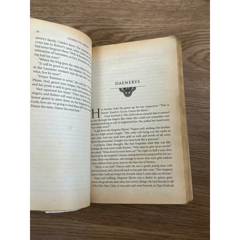 A Game of Thrones - George R. R. Martin 782905