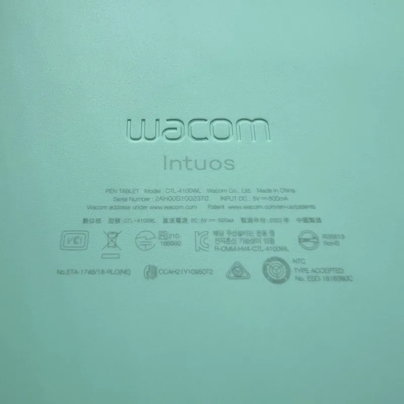 Bảng Vẽ Điện Tử Wacom Intuos S Bluetooth CTL-4100WL 760471