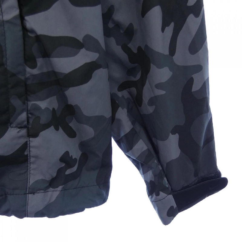 Áo khoác F.C.R.B. - Hàng hiệu Authentic 895609