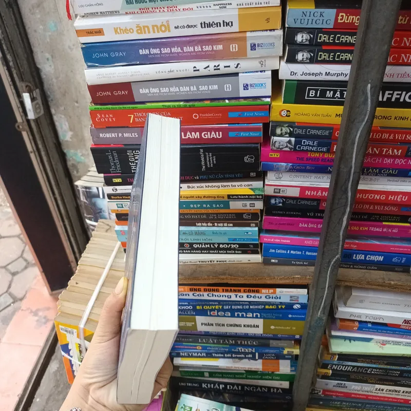 Thánh Kinh Marketing Bí Mật Chốt Đơn Dân Sale Cần Biết- Dr. Yaniv Zaid 689866