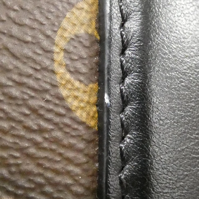 Túi xách cuối tuần Monogram Macassar PM M45734 của Louis Vuitton 608488