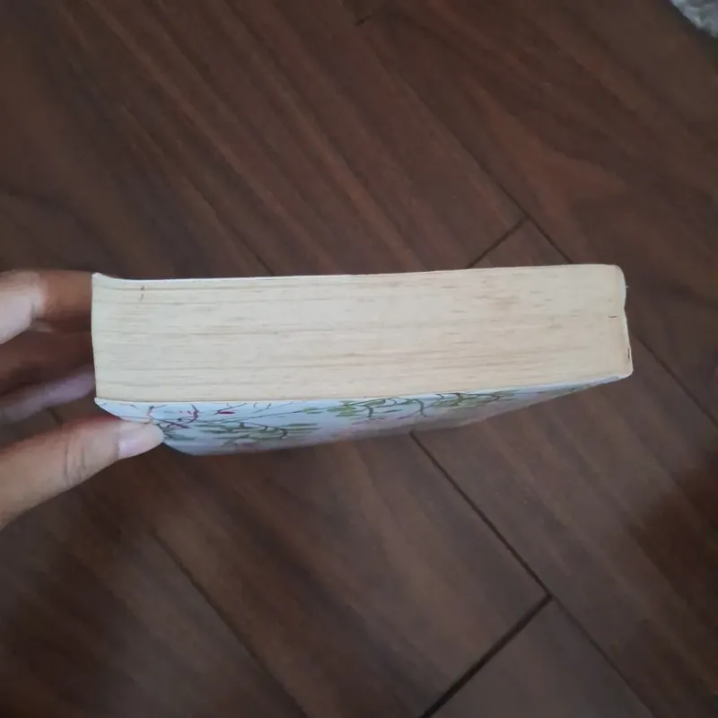 Tháng năm là đóa lưỡng sinh hoa 706330