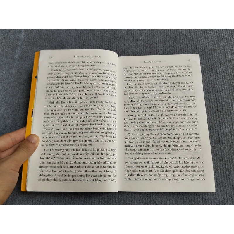 ĐẢO GIẤU VÀNG - ROBERT LOUIS STEVENSON 552833
