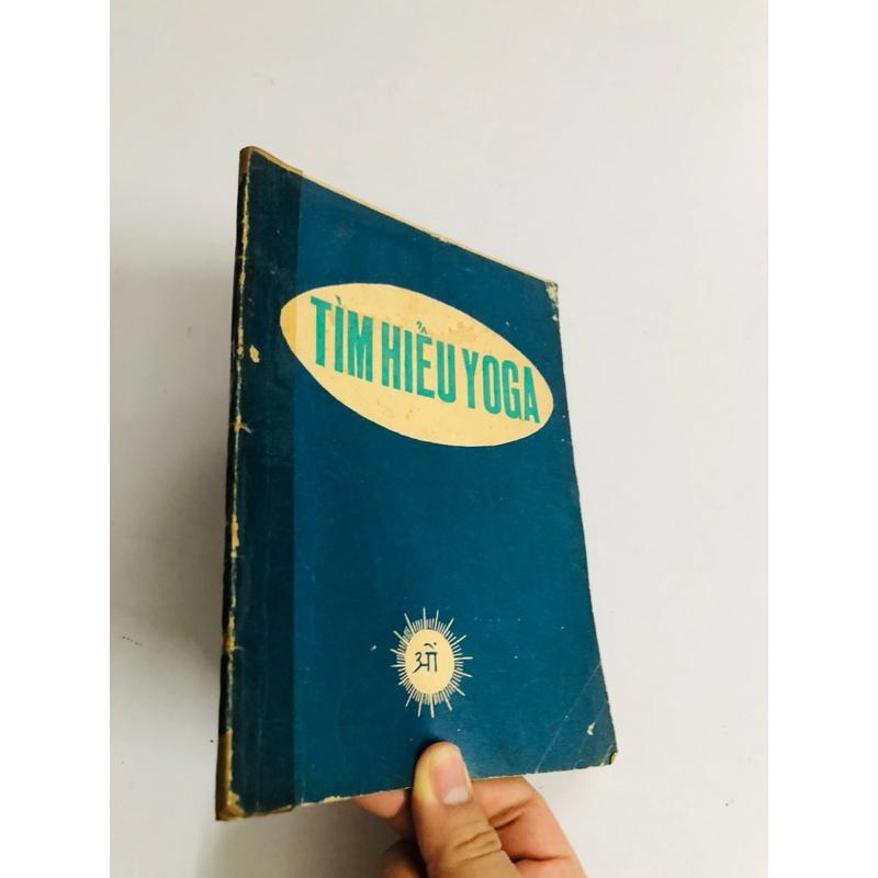 📚 TÌM HIỂU YOGA – NAWAMI (1964) – Ấn phẩm hơn nửa thế kỷ tuổi, hiếm gặp trên thị trường 528084