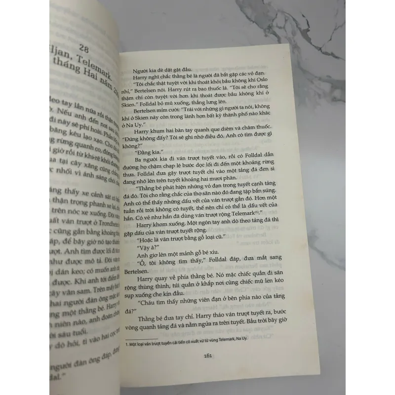 Chim Cổ Đỏ - Jo Nesbø - Tiểu thuyết trinh thám 1044185