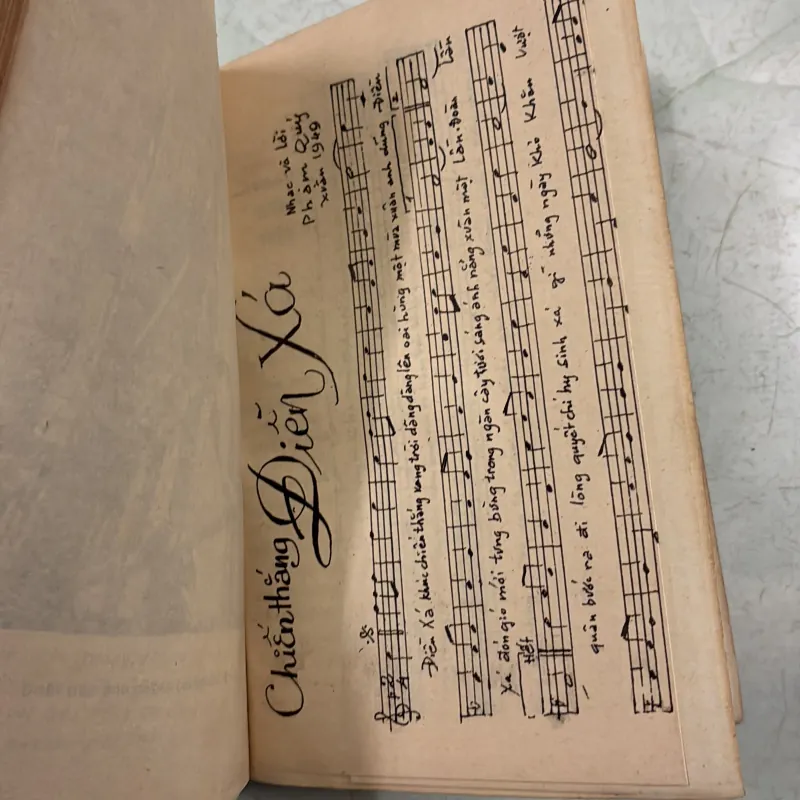 Chuyện cũ chép lại về trinh sát 426 (Tập 1) 1001389