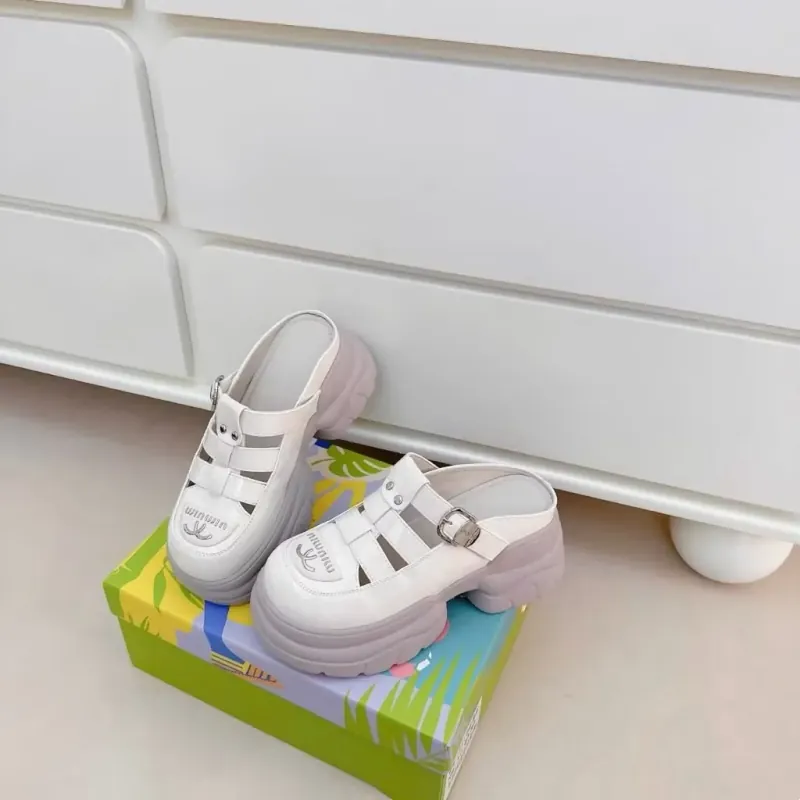 Giày đế bánh mì 6cm 763343