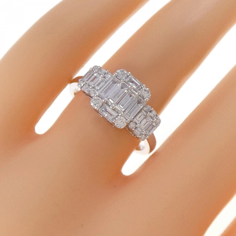 Nhẫn kim cương 750WG 0.943CT 666056