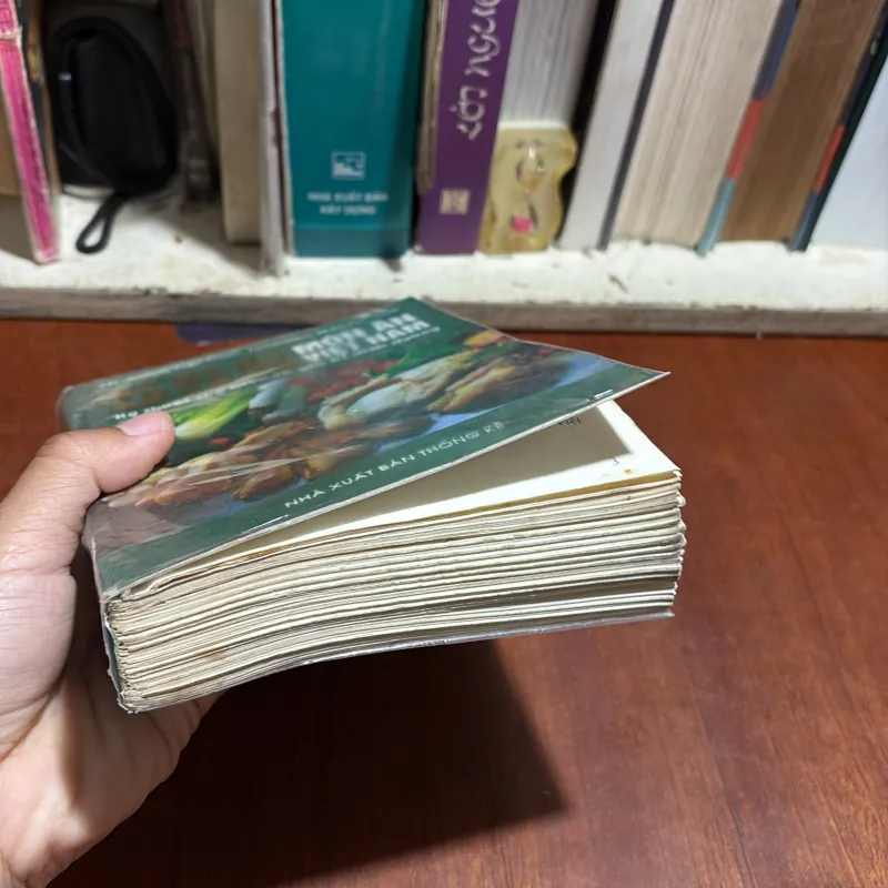 II Sách Nấu Ăn: 555 Món Ăn Việt Nam - 2002 995099