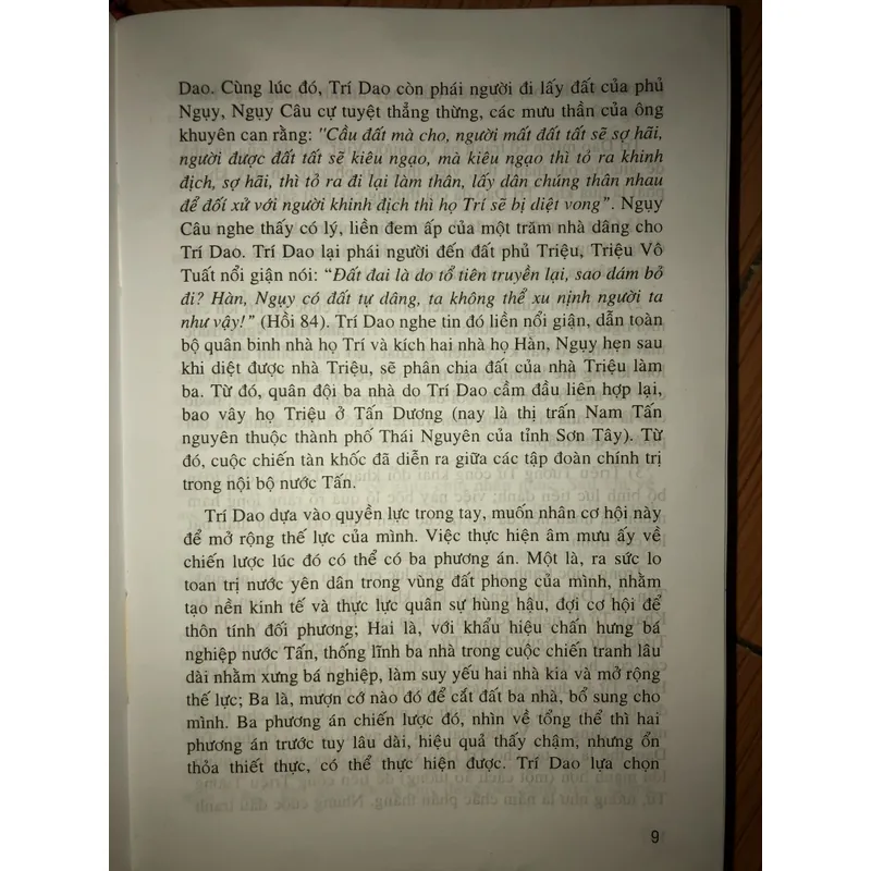 Các anh hùng hào kiệt trong thời loạn 698966