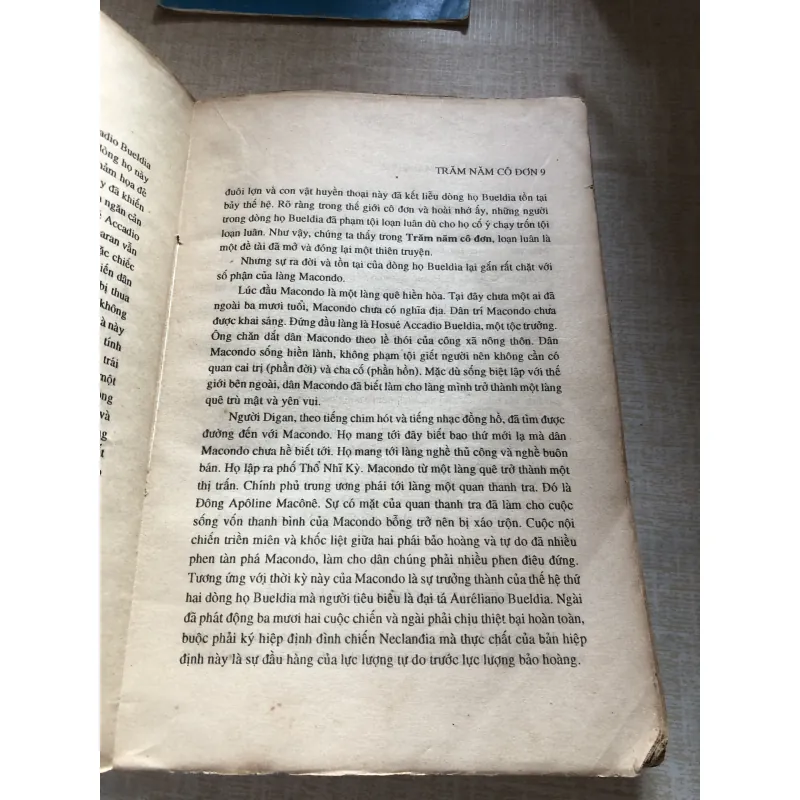 Trăm năm cô đơn 993288