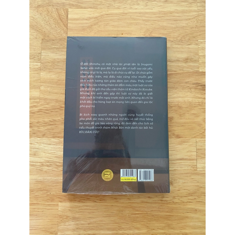 Tiểu thuyết Rìu Đàn Cúc - mới 100% 330639