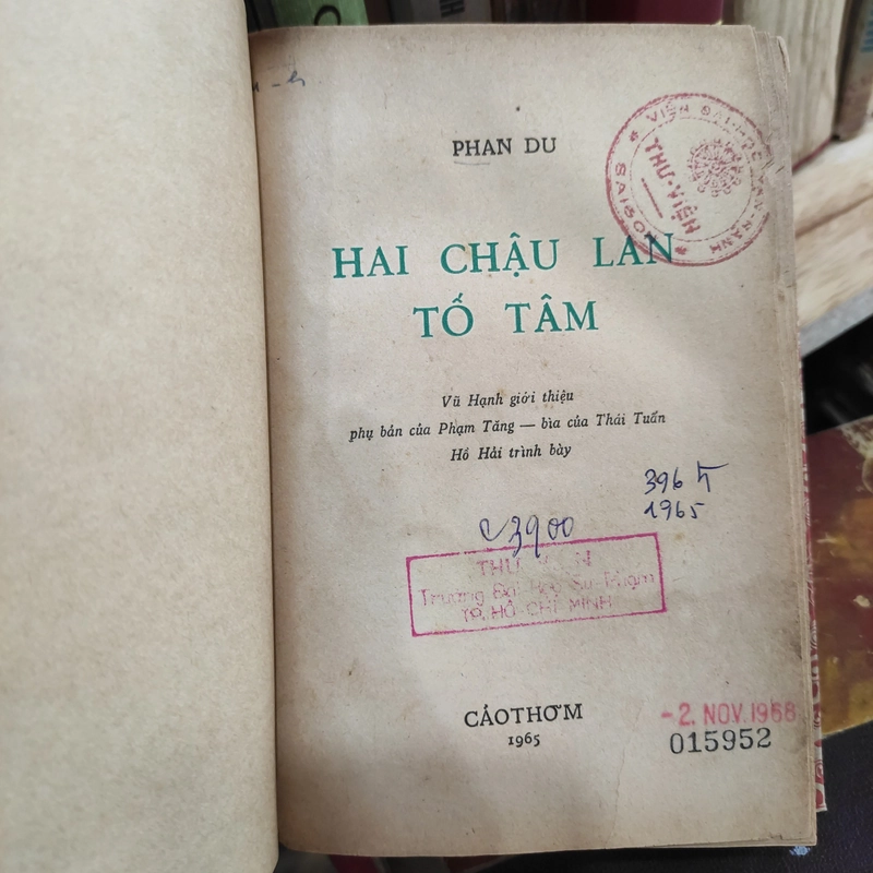 Hai chậu lan tố tâm - Phan Du 300981