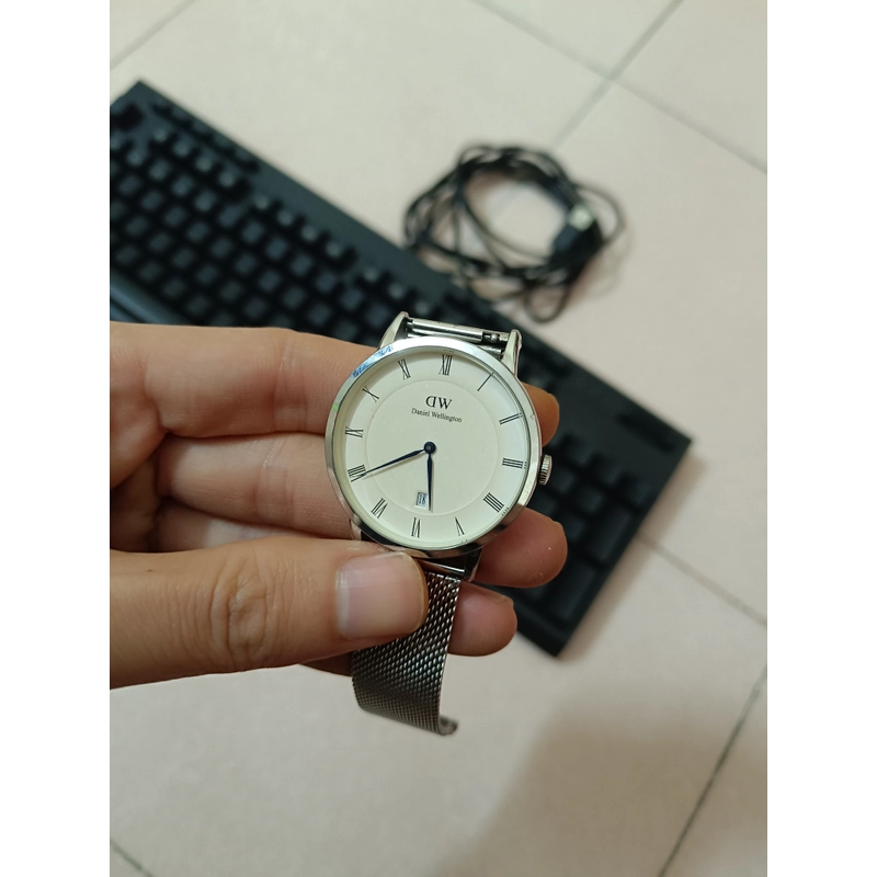 Đồng hồ DW dây kim loại 388588