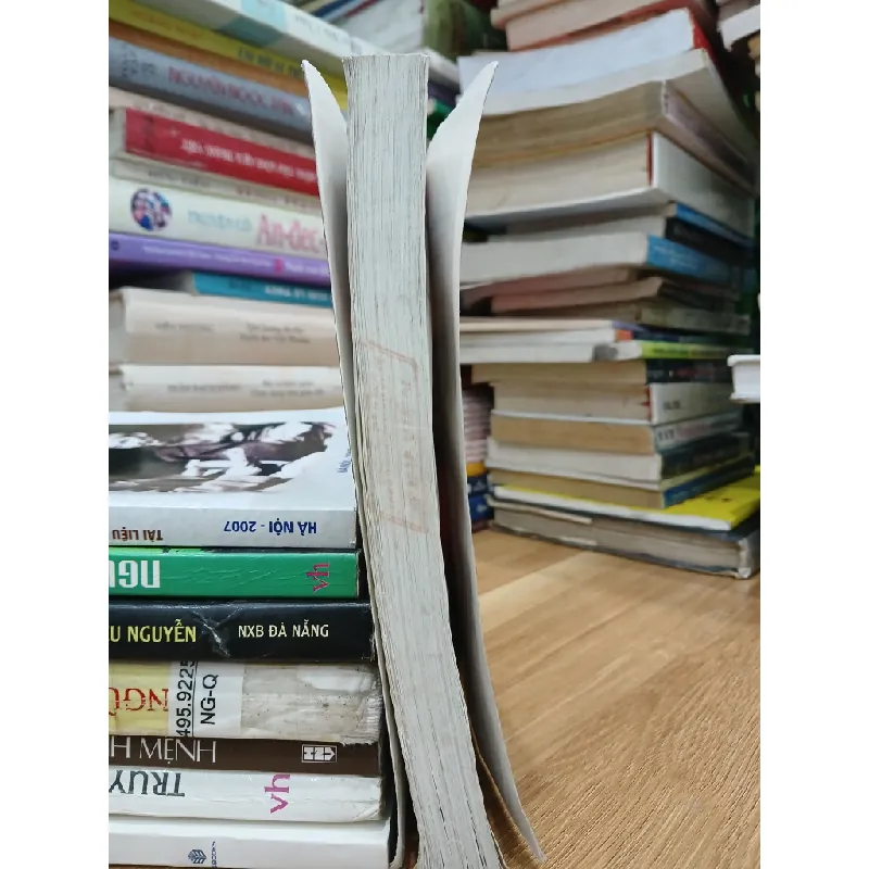 Các loại báo chí thông tấn – Đinh Văn Hướng 589433