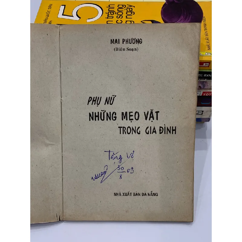 Phụ nữ với mẹo vặt trong gia đình – Mai Phương 530629