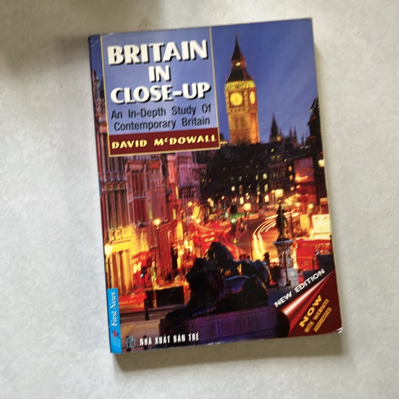 Britain in Close-up - David McDowall 553038