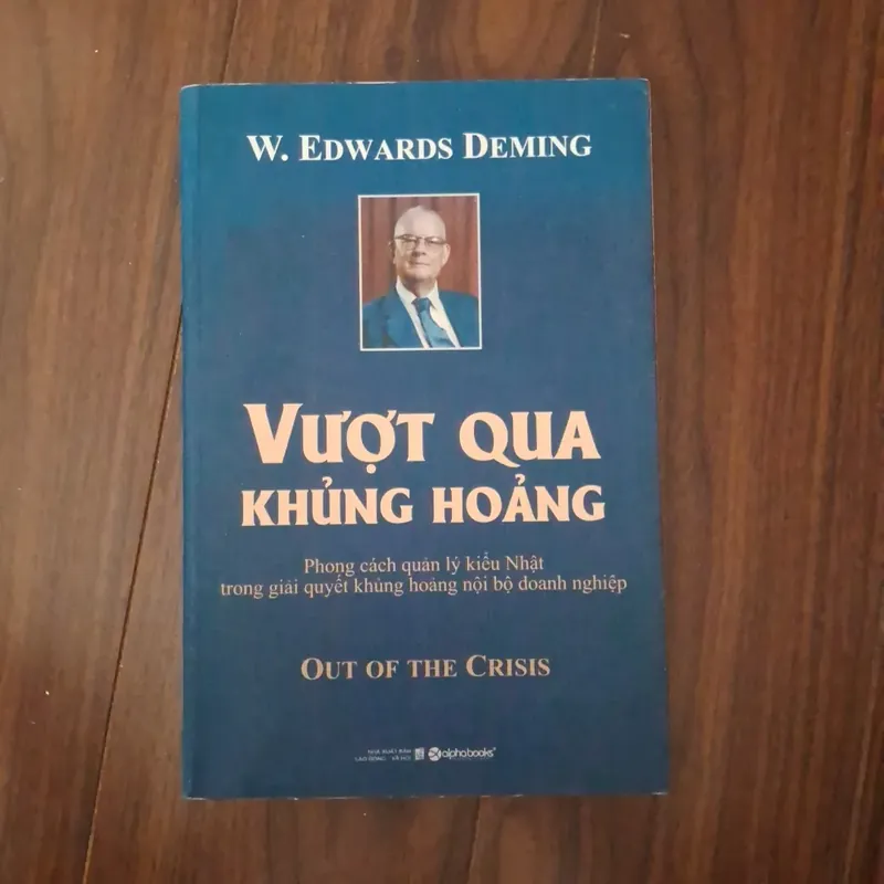 Vượt qua khủng hoảng 593173